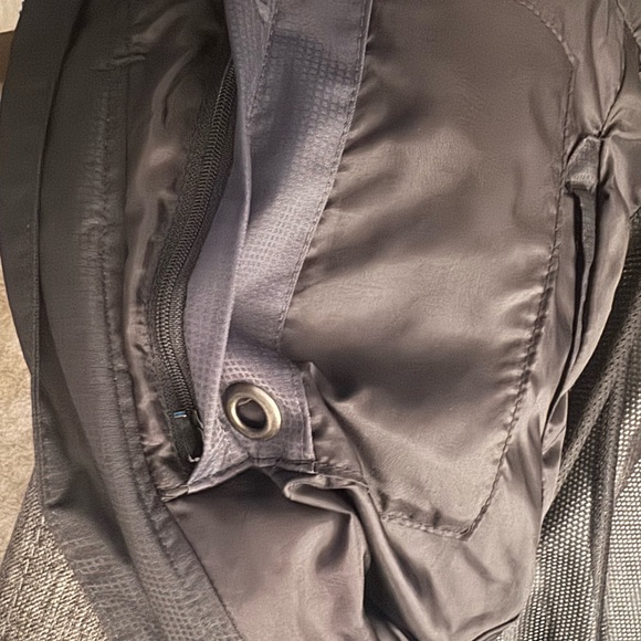 North End black and gray ski/anorak style jacket, women's size large, great cond - Picture 9 of 12